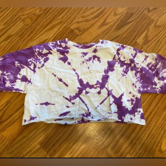 Shirt - Picture 1 of 2